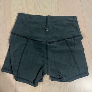 Lululemon workout short 2” inseam gray size 8